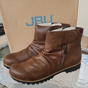 NWT JBU By Jambu Women’s Brown Leather-Look Zip Ankle Boots Sz 11